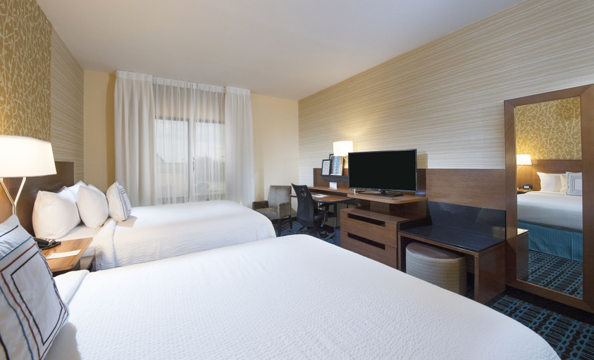 Bedroom 4, Fairfield Inn & Suites by Marriott Houston Pasadena, Houston