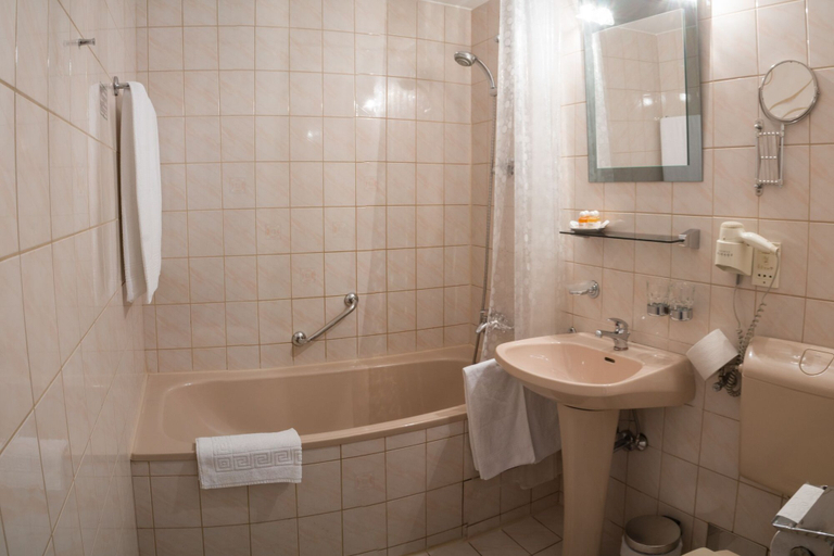 Bathroom 4, Hotel Bajazzo, Wien