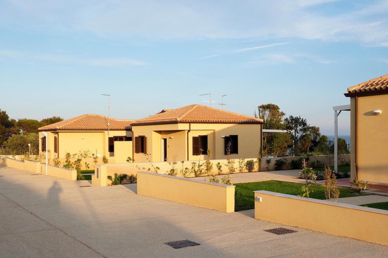 Exterior 2, Cala Sol - Peonia, Ragusa