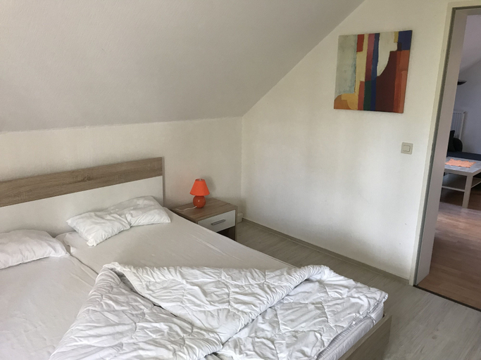 Bedroom 4, Mühlenhof Nesse, Aurich