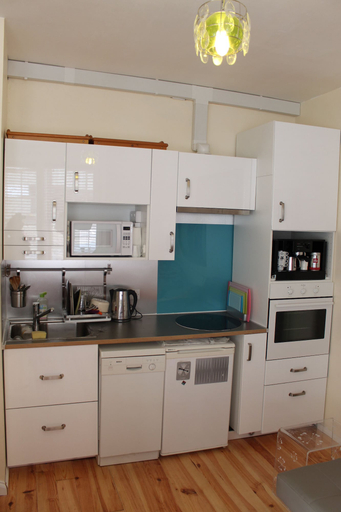 Others 5, Cannon Spa Brighton Beach Apartments, Brighton and Hove