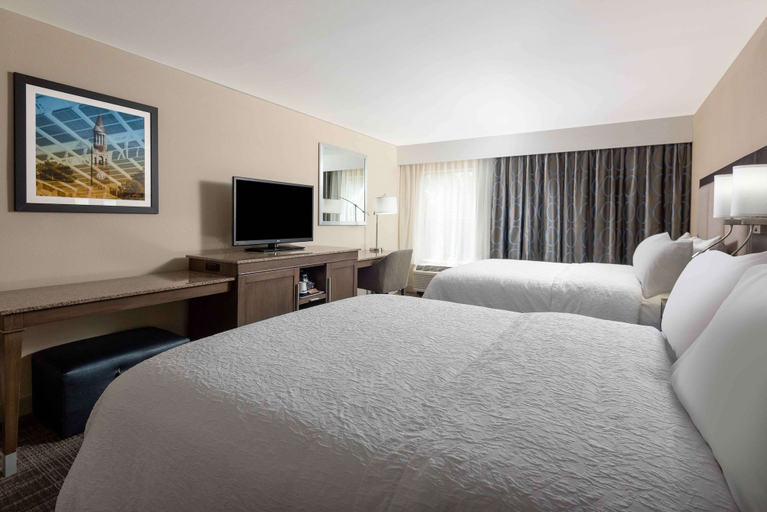 Bedroom 3, Hampton Inn & Suites Chapel Hill/Durham, Area, Durham