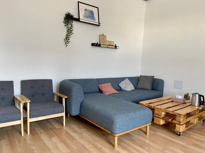 Others 5, Schöndorf Hostel, Bratislava