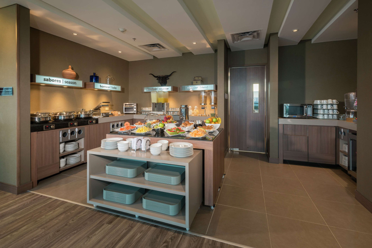 Food & Drinks 5, Hampton by Hilton Yopal, Yopal
