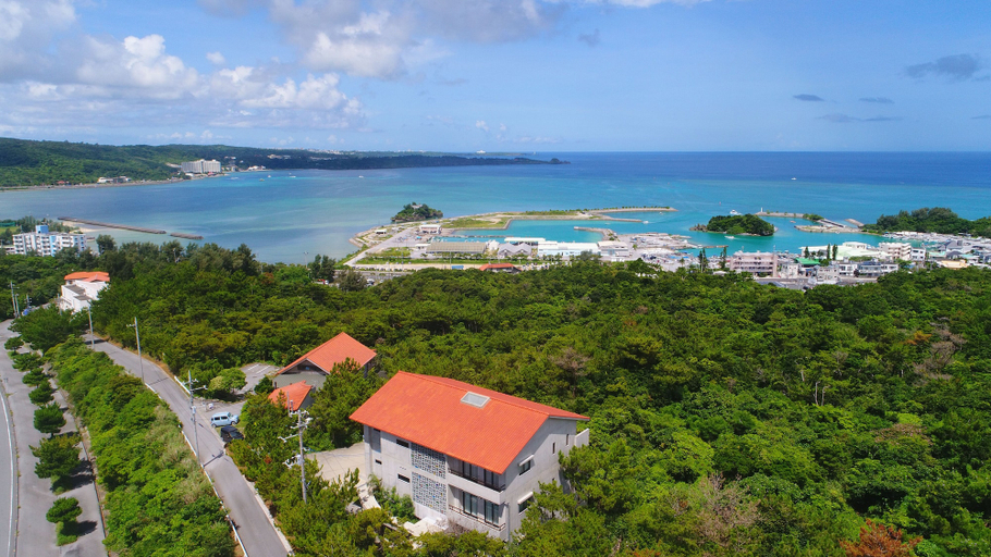 Others 5, Hotel Condominium Doka Doka, Onna