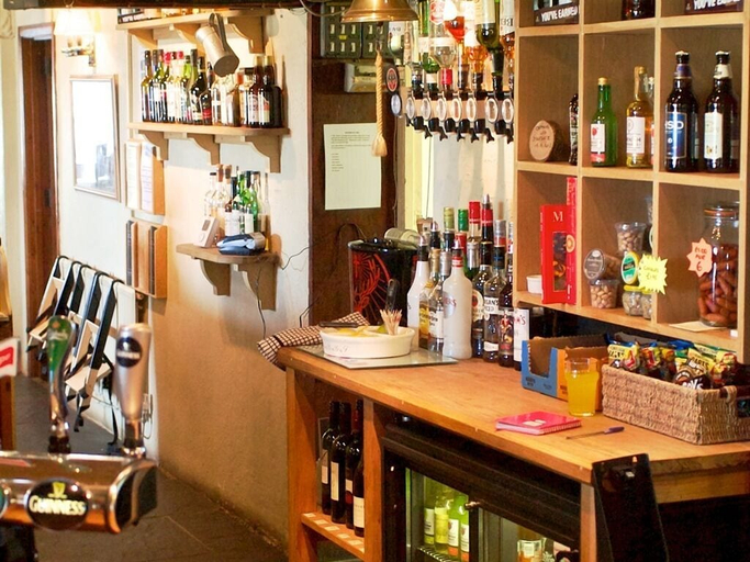 Food & Drinks 3, The Old Wainhouse, Cornwall