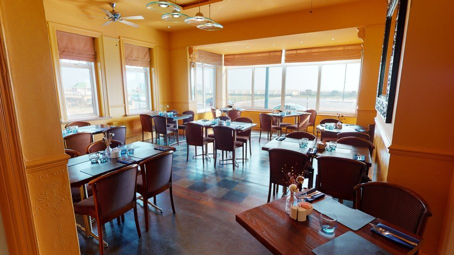 Food & Drinks 5, Marine Lodge, Norfolk