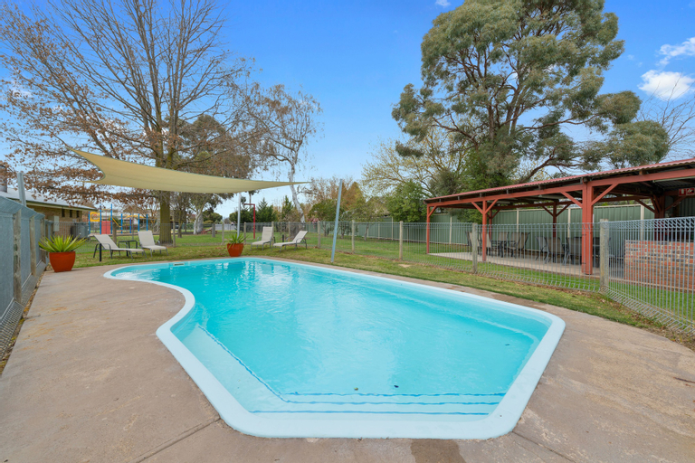 High Country Holiday Park, Mansfield