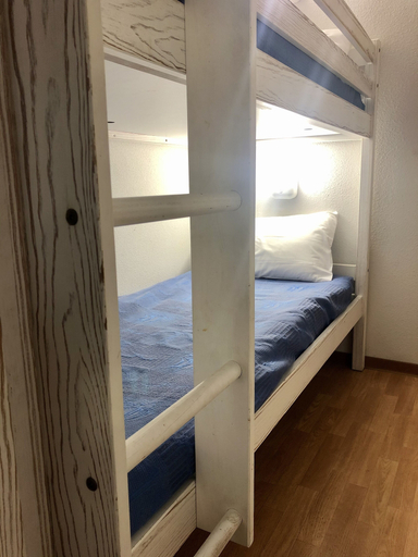Bedroom 2, Résidence Les Alcyons, Gironde