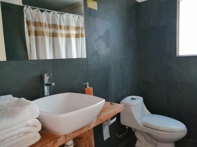 Bathroom 4, Hostal Viña Malva, Cachapoal