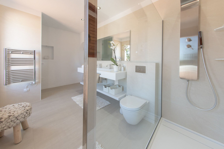 Bathroom 3, Villa Can Americano, Baleares