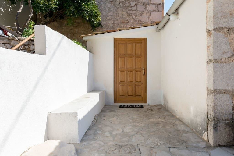 Others 5, Luxury Apartment Ladovina, Jelsa