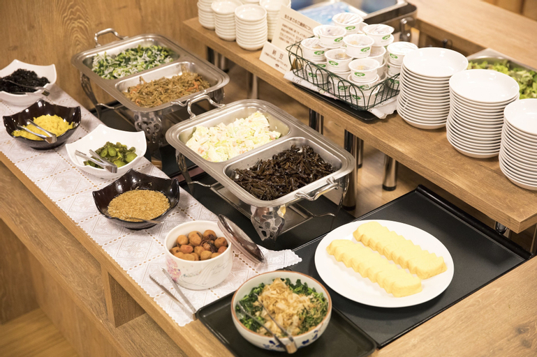Food & Drinks 12