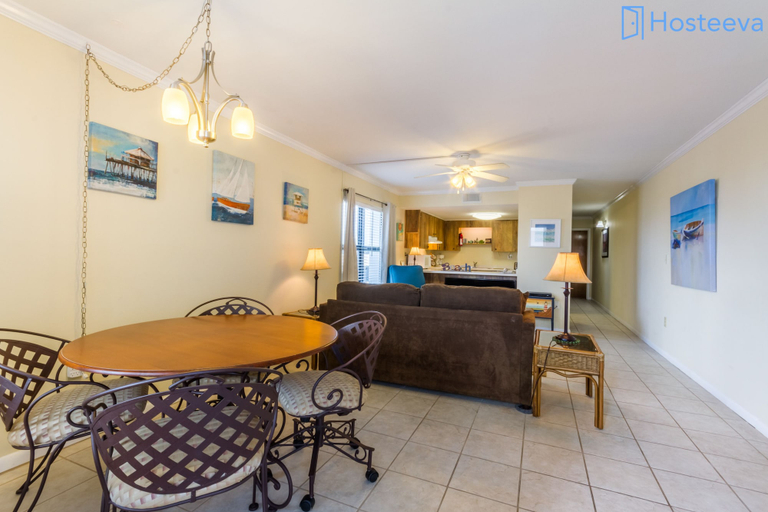 Others 5, Island Sunrise Condos by Hosteeva, Baldwin
