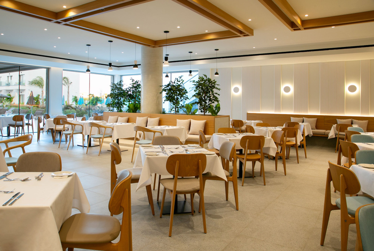 Food & Drinks 5, Atlantica Aqua Blue Hotel