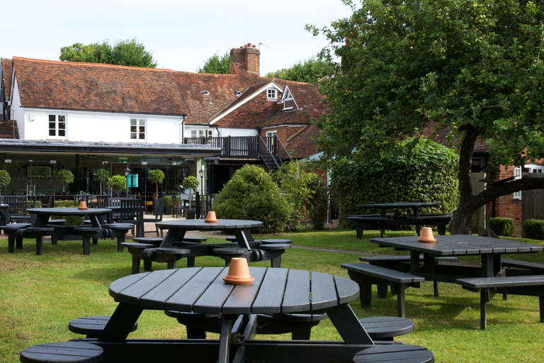 Others 5, The Talbot Inn, Surrey
