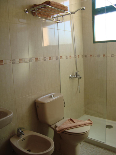Bathroom 5, Castillo Playa, Las Palmas