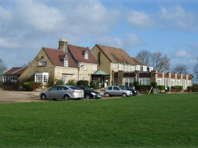 Pike & Eel Hotel and Marina, Cambridgeshire