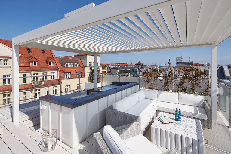 Food & Drinks, Taras na fali AltumStay, Sopot