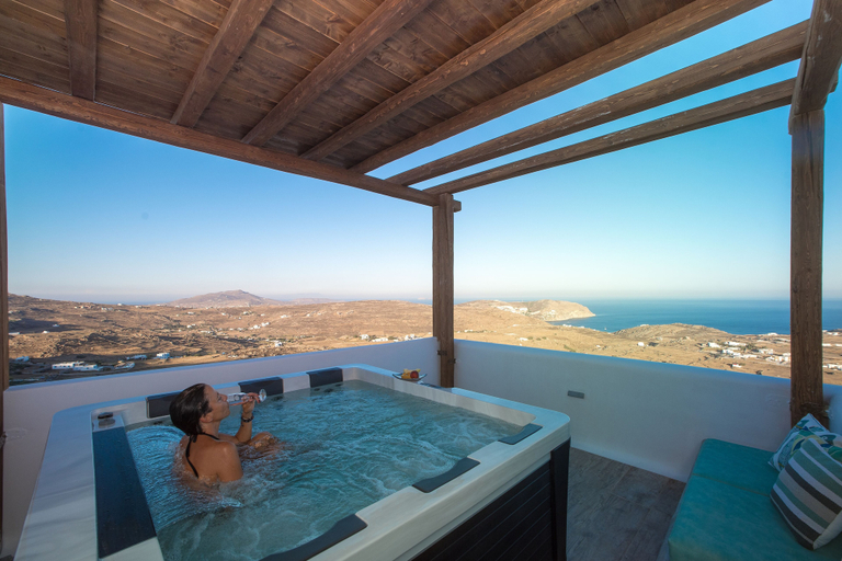 Sport & Beauty 5, Amallini Suites Mykonos, South Aegean