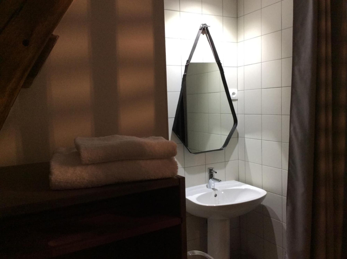 Bathroom 5, Domaine de Noyer, Saône-et-Loire