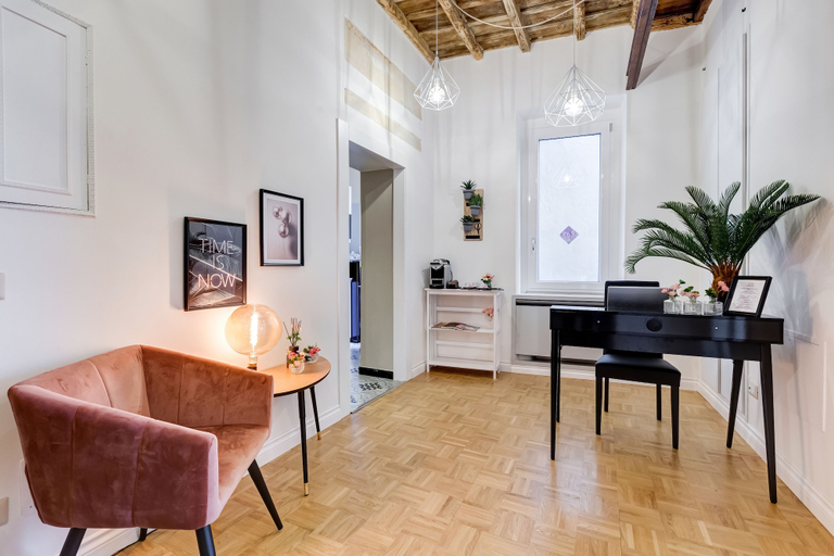 Others 5, Tankara Suite, Rome