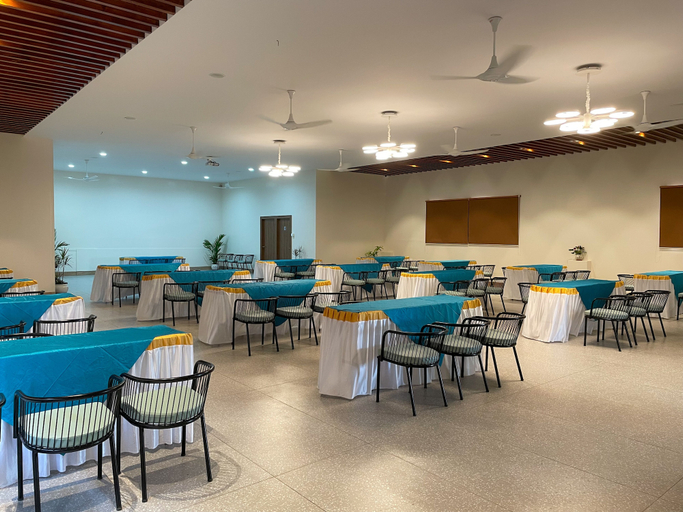 Food & Drinks 5, Lords Eco Inn Belagavi, Belgaum