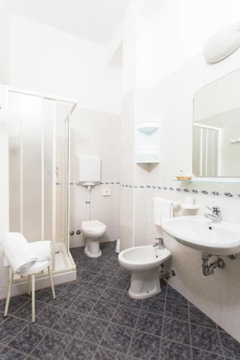 Bathroom 3, Hotel Residence Des Bains, Forli' - Cesena