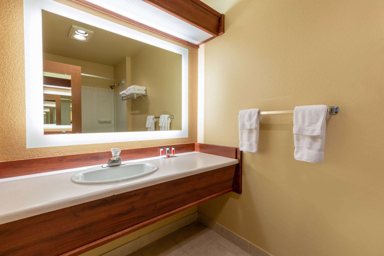 Bathroom 3, Howard Johnson by Wyndham Leavenworth, Chelan