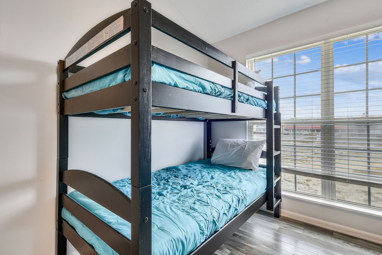 Bedroom 2, Feeling Tip'Sea by Book That Condo, Bay