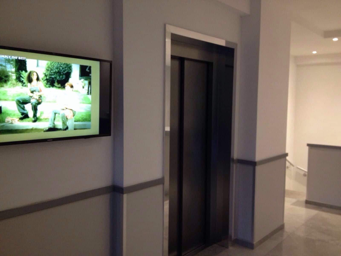 Others 5, Hotel Villa Giulia, Rome