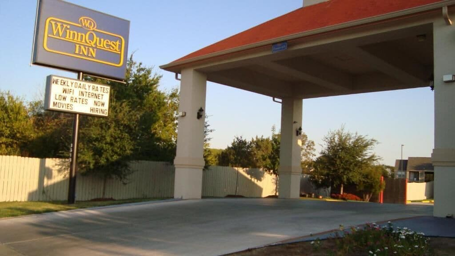 Exterior & Views 2, Winnquest Inn Near Ft. Sam Houston, Bexar