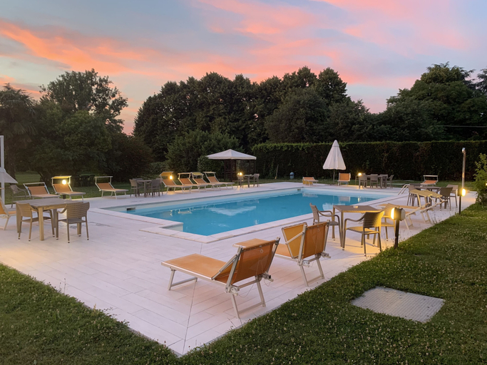 Sport & Beauty 3, Mini Hotel Le Ville, Modena