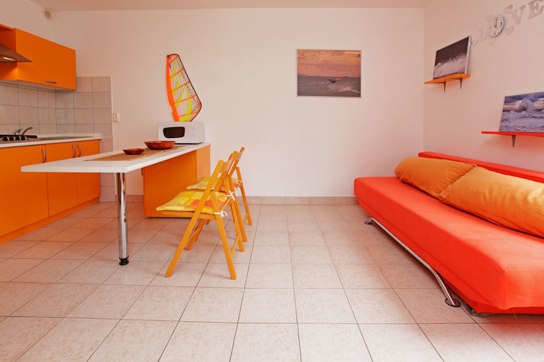 Others 4, Perla Apartments, Bol