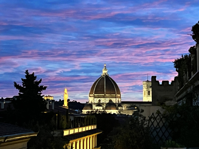 Exterior & Views 2, Garden Blue, Florence