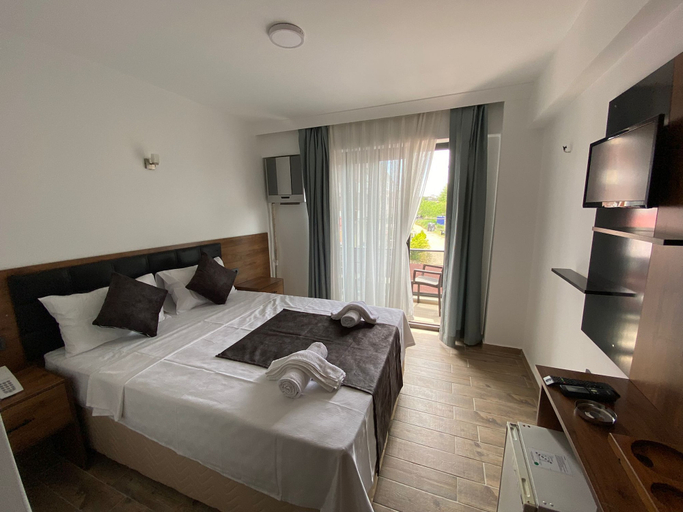 Bedroom 3, Atas Aqua  Otel Avsa, Marmara