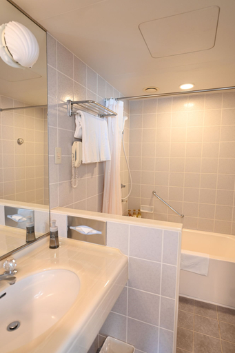 Bathroom 5, Hotel Springs Makuhari, Chiba