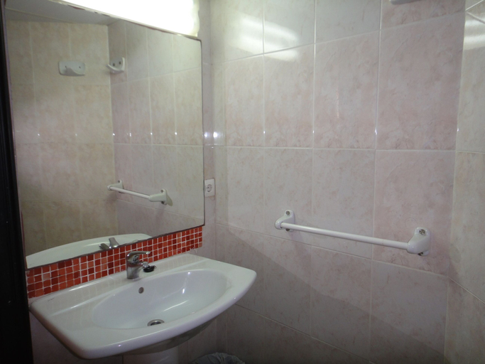 Bathroom 4, Apartamentos Lloret Sun-24, Girona