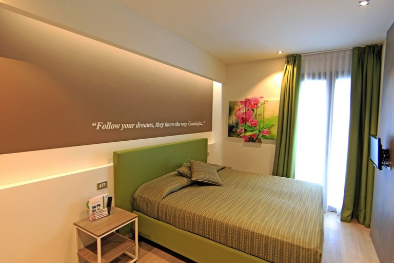 Bedroom 2, Hotel Ideal, Brescia