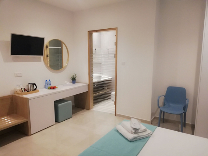 Bedroom 3, Hai Hotel, Larnaca