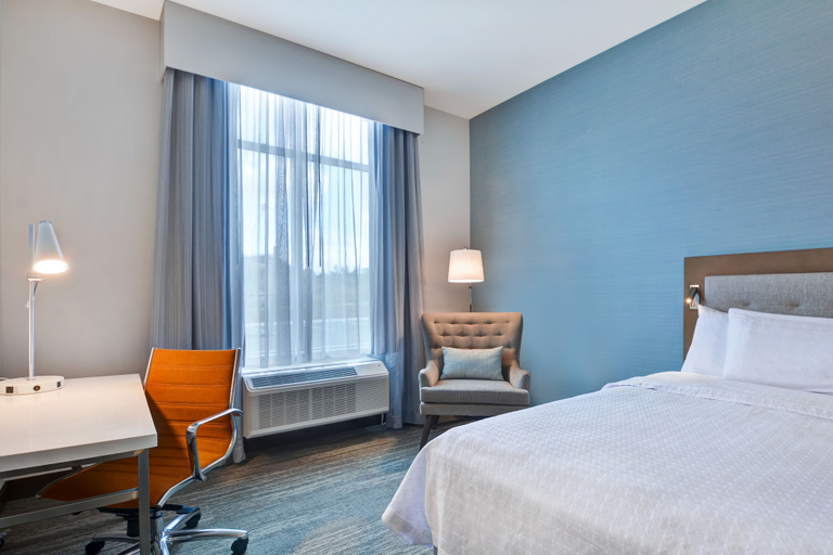Bedroom 3, Homewood Suites by Hilton Chula Vista-Eastlake, San Diego