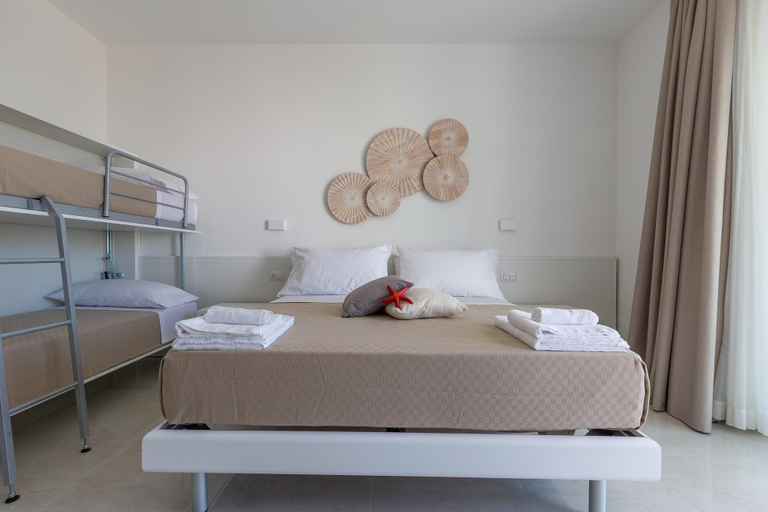 Bedroom 4, 2397 Sdmr - Monolocale 4 Vista Mare, Lecce