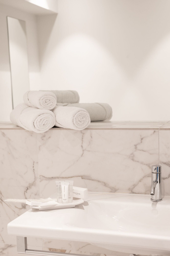 Bathroom 3, Hotel Serwir, Oost-Vlaanderen