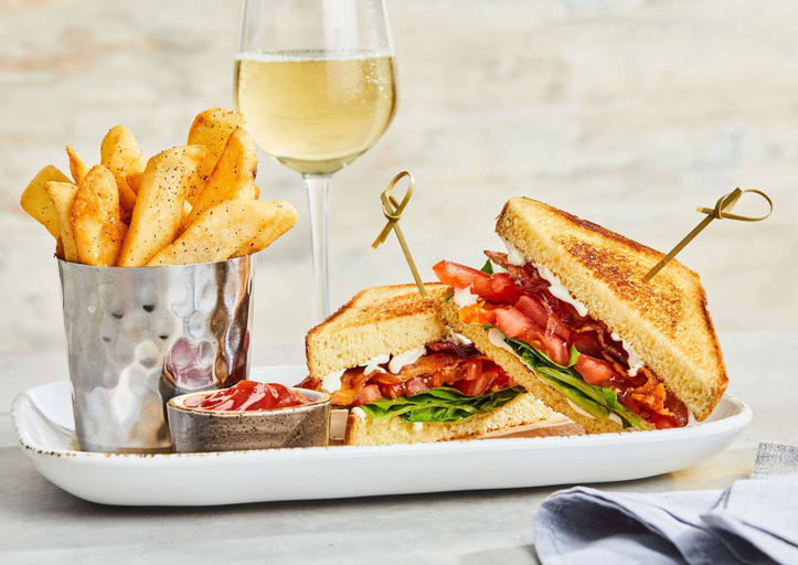 Food & Drinks 5, Courtyard by Marriott Baltimore Downtown/Inner Harbor, Baltimore