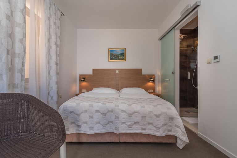 Bedroom 2, Villa Lucica Trogir, Trogir
