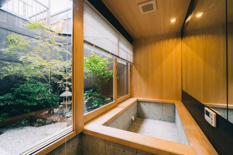Bathroom 4, Miro Sanjo Umemiyacho Tei, Kyoto