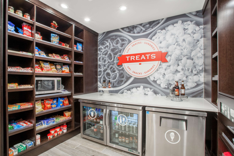 Food & Drinks 5, Hampton Inn Rochester Penfield, Monroe