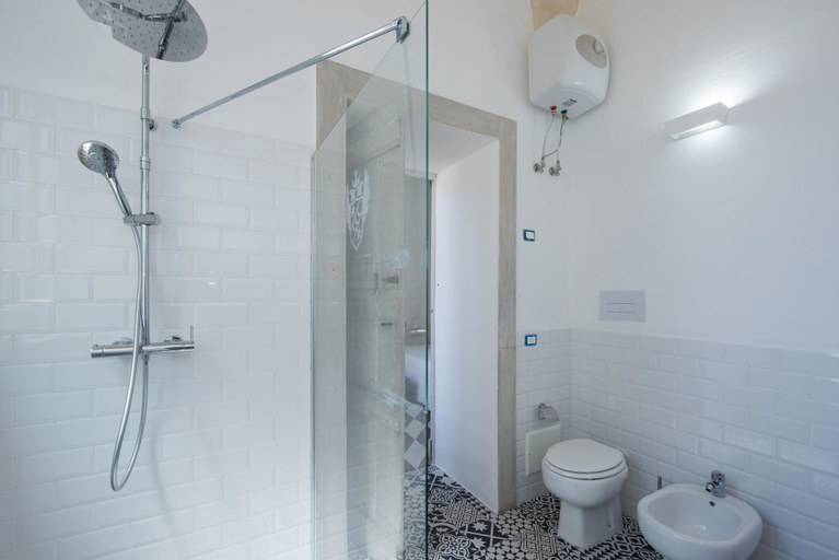 Bathroom 5, Dimora Duchessina Suites de Charme, Lecce