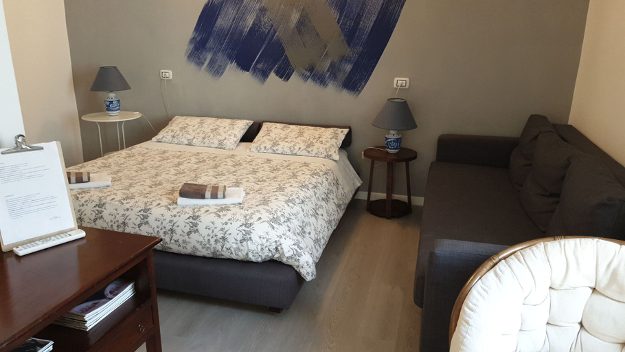 Bedroom 4, Il Miracolo B&B, Napoli