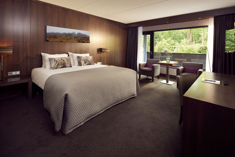 Bedroom 4, Van der Valk Hotel Arnhem, Arnhem